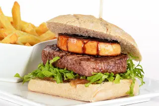 burger foie gras et réduction balsamique
